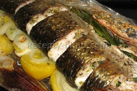 Рыба запеченная в рукаве с овощами рецепт